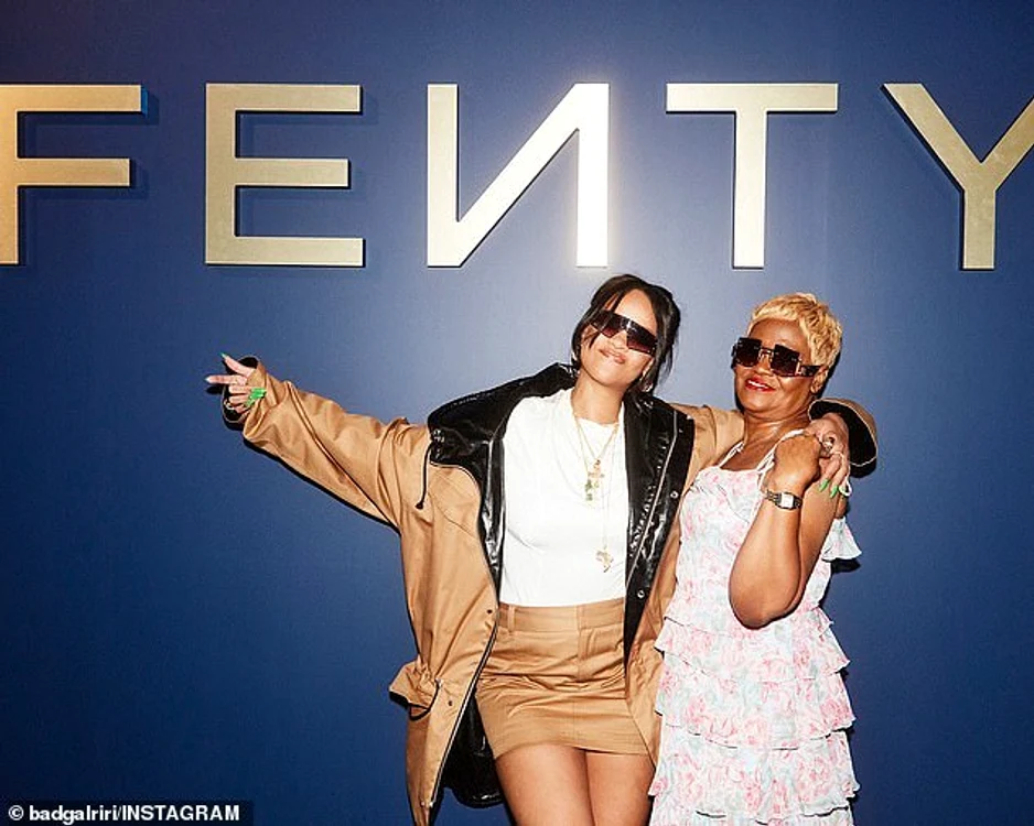 2 rihanna mama 2 jpg jpeg