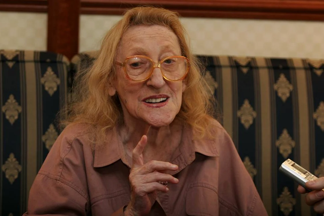 poeta eseistă și traducătoarea Nina Cassian FOTO: Arhivă