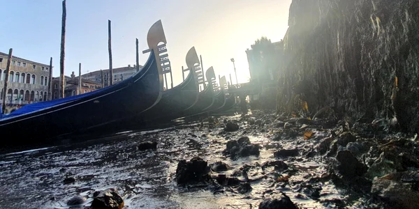 venetia fara apa - canale secate. foto Profimedia