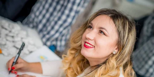 Alexandra Lopătaru creatoarea blogului Poveşti din Bebelonia Foto Arhiva personală