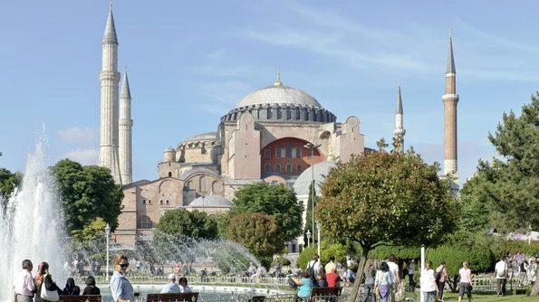 Catedrala Sfânta Sofia din Istanbul va fi transformată, din nou, în moschee? jpeg