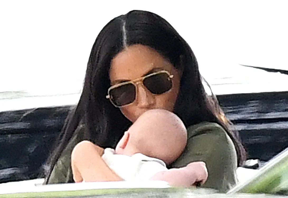 
    Meghan Markle şi micuţul Archiefoto: profimedia  