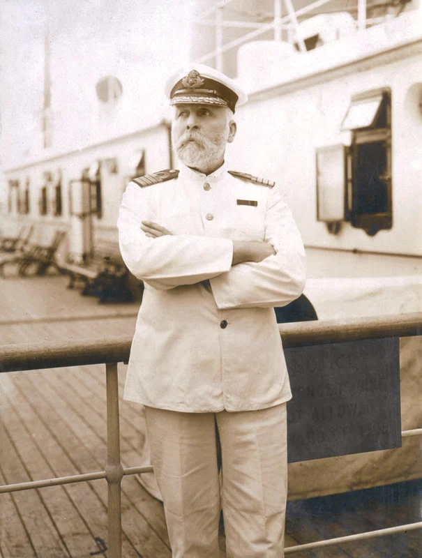 Căpitanul Edward J. Smith