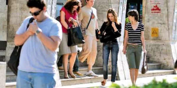 Mastere în afaceri, la ASE