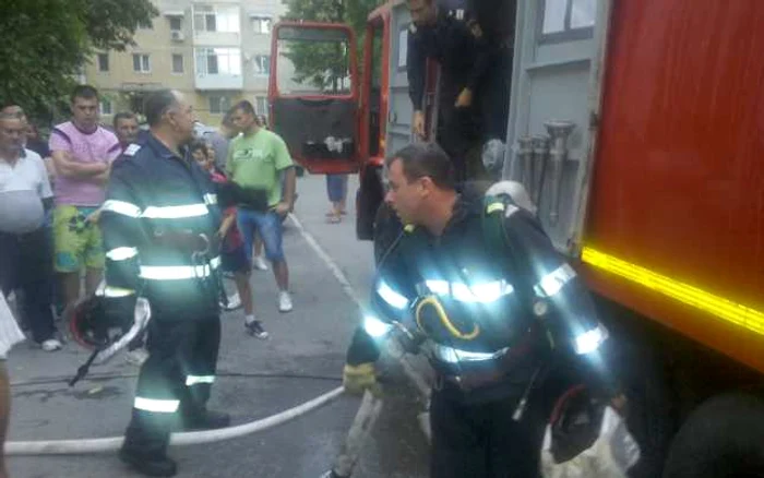 Incendiu în cartierul Craioviţa Nouă