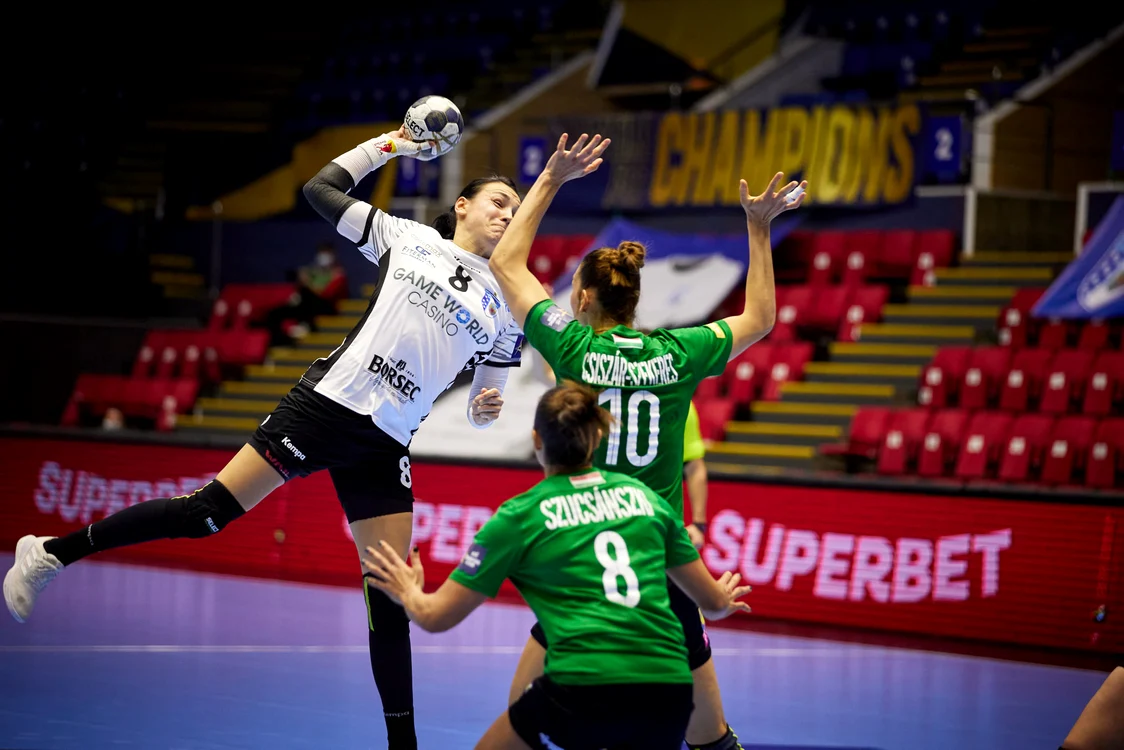 CSM București a câștigat categoric meciul din Liga Campionilor FOTO CSM București 