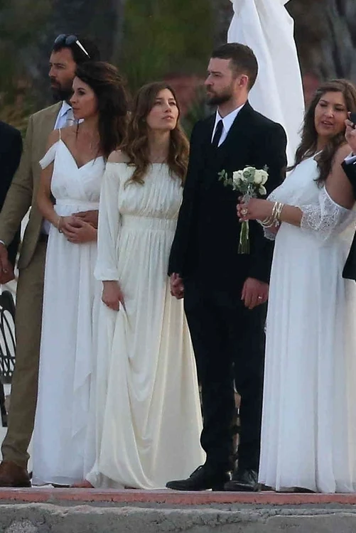 *EXCLUSIVE* Justin Timberlake and Jessica Biel celebrate her brother's wedding in Cabo **WEB MUST CALL FOR PRICING** jpeg