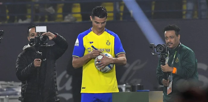 Cristiano Ronaldo este noul star al lui Al Nassr. Foto  EPA EFE
