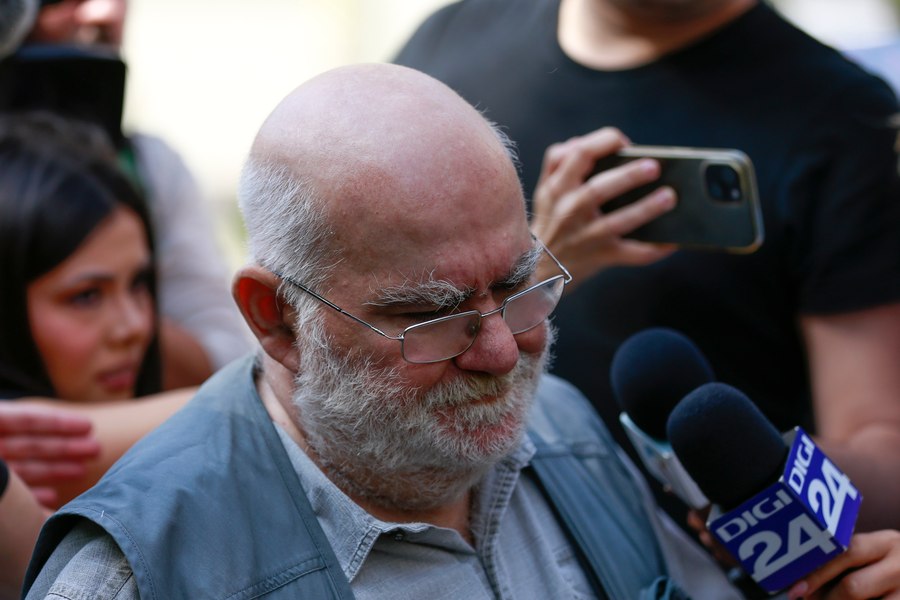 Alfred Bulai, acuzat de infracțiuni sexuale, mai stă încă 30 de zile în arest la domiciliu