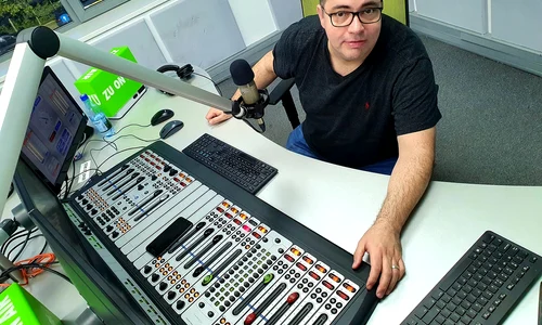 Razvan Popescu Radio ZU punctul pe i in scandalul George Buhnici glume cu grasi (2) jpg