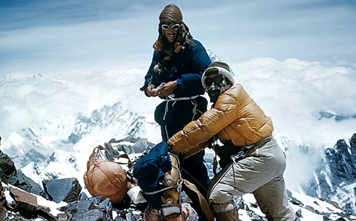 Edmund Hillary și Tenzing Norgay (Historia)