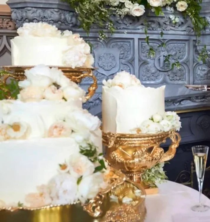 Tortul de la nunta lui Harry cu Meghan png