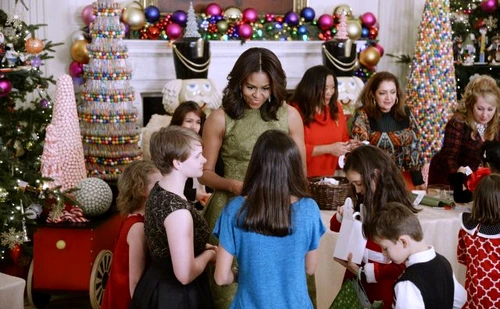 First Lady debuts White House Holiday decorations DC jpeg