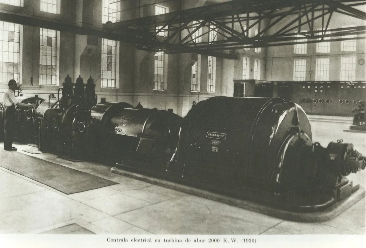 Centrala electrică cu turbină de abur de 2000 KW de la Fabrica de Hârtie Letea, în 1930 