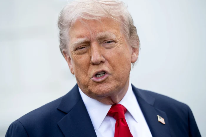 Președintele Trump salută alegerea Papei Leon al XIV-lea: „O onoare uriașă pentru America”