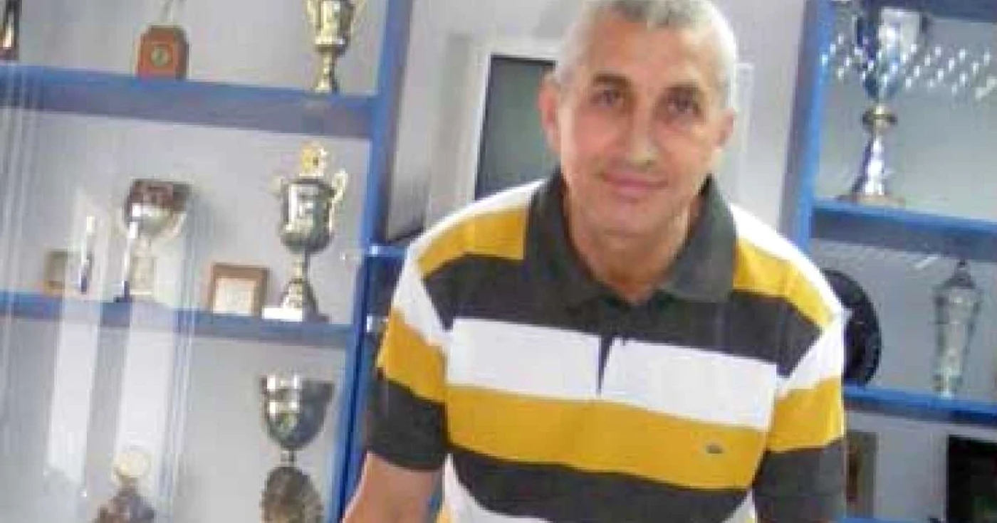 Constanta: Ilie Floroiu aleargă cot la cot cu gloria sa