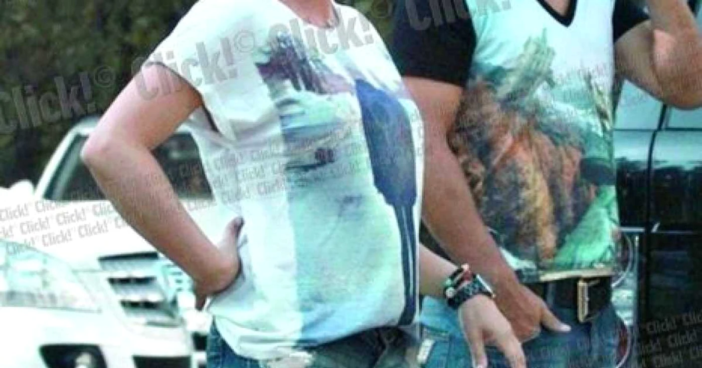 Cosmin şi Alina Contra s-au relaxat într-un mall din Bucureşti