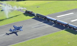 avion aeroport gisborne jpg