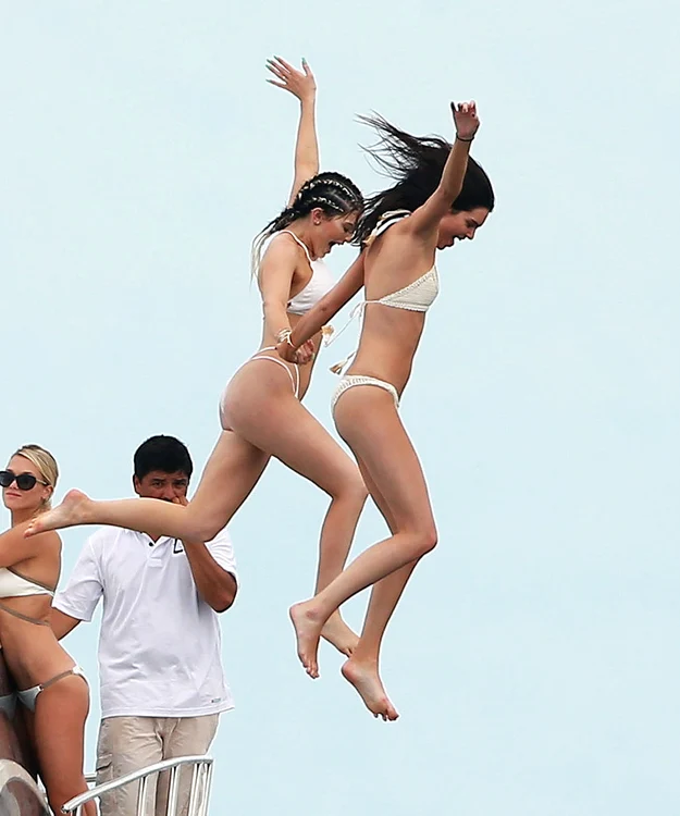 Kylie, Kendall, jpeg
