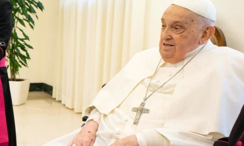 Papa Francisc a primit duminică, 20 aprilie 2025, vizita vicepreședintelui american J.D. Vance (© Vatican News)