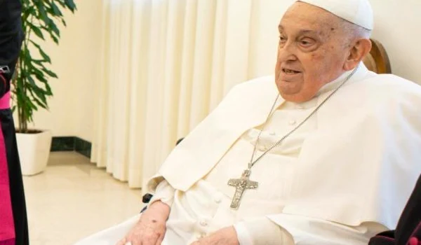 Papa Francisc a primit duminică, 20 aprilie 2025, vizita vicepreședintelui american J.D. Vance (© Vatican News)