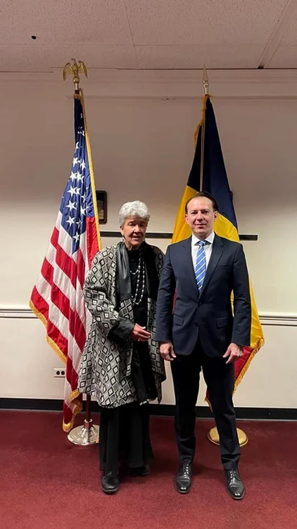 Marisa Lago, înalt oficial de la Departaentul de Comerţ, şi Florin Cîţu FOTO Facebook Florin Cîţu
