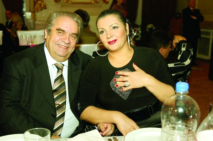 
    Cei doi artişti vor petrece o săptămânăîn Dubai, la sfârşitul lui august  