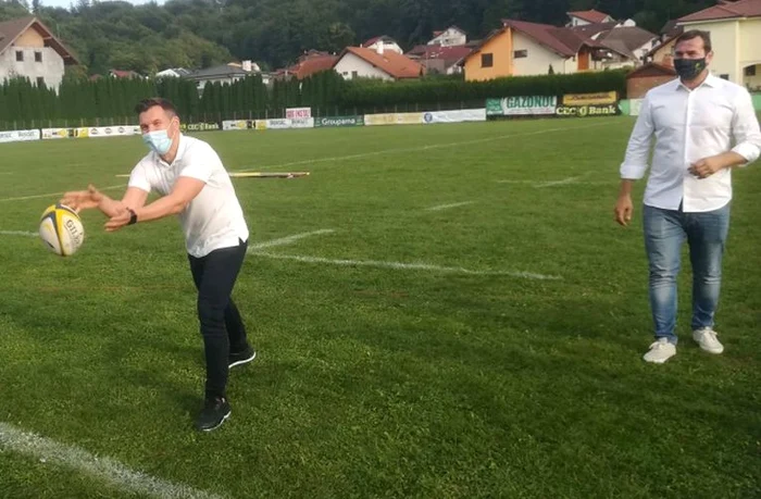 
    Ionuț Stroe a fost cucerit de balonul oval  