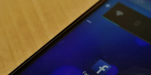 facebook foto adevarul