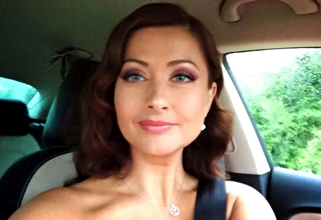 
    Aşa arăta soţia lui Tavi Clonda pe vremea când era doar un copil FOTO: Arhiva personală  
