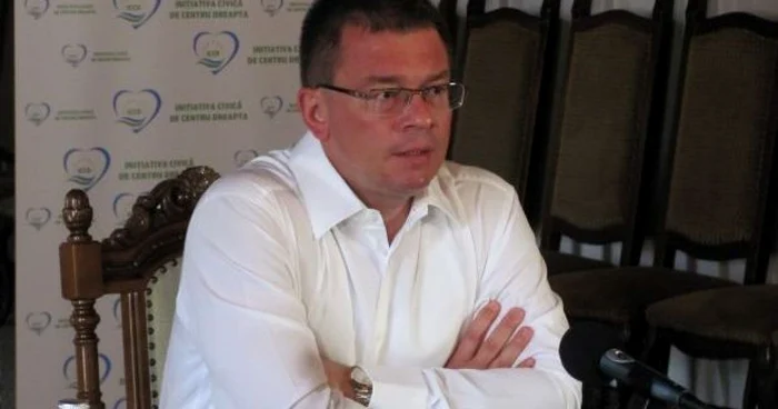 Mihai Răzvan Ungureanu, lider Forţa Civică FOTO Adevarul