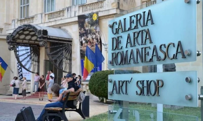 S a deschis expozitia Mitul naţional  Contribuţia artelor la definirea identităţii româneşti jpeg
