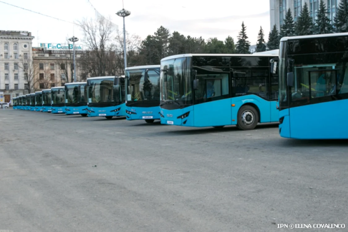 Reorganizarea vizează crearea de benzi proprii pentru transportul în comun, extinderea pistelor pentru biciclete şi încurajarea modurilor alternative de transport.