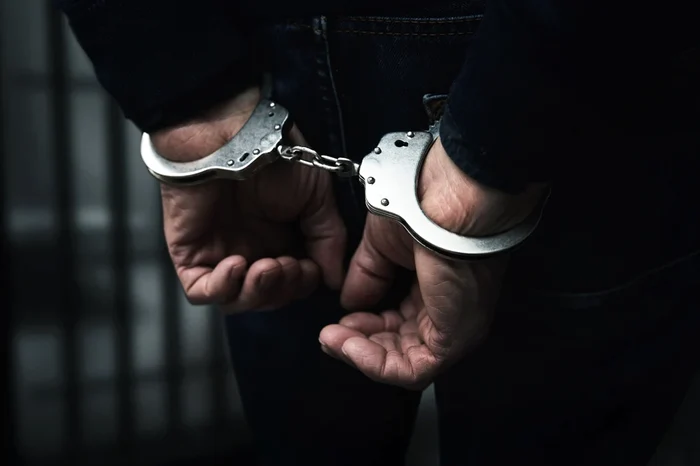 Cei cinci au fost introduși în unități de detenție. FOTO Shutterstock