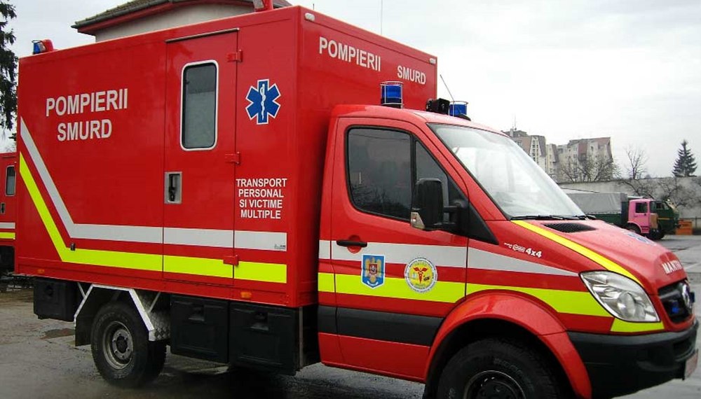 Un mort și patru răniți grav într-un accident rutier la Vadu Oii