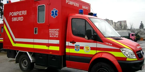 Ambulanță pentru victime multiple Foto ISU Sibiu jpg