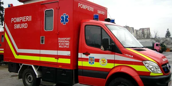 Ambulanță pentru victime multiple Foto ISU Sibiu jpg