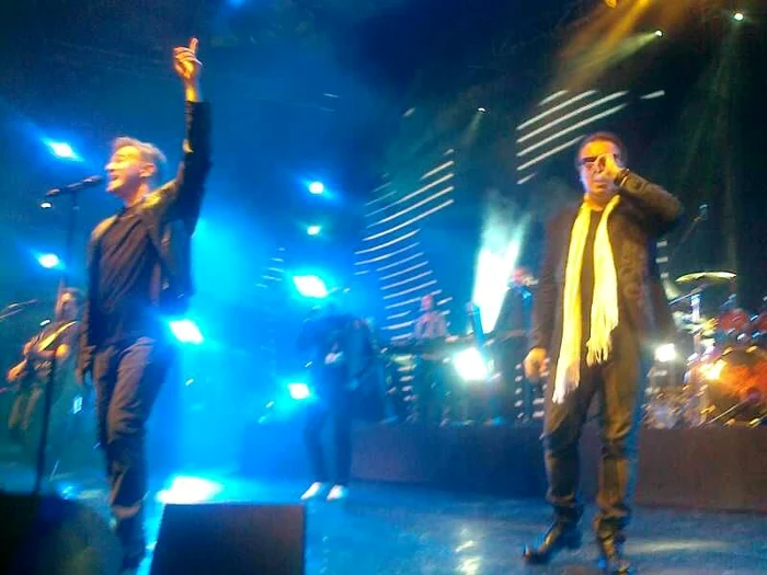 Peste 4000 de fani au urmărit concertul Holograf de la Sala Paltului