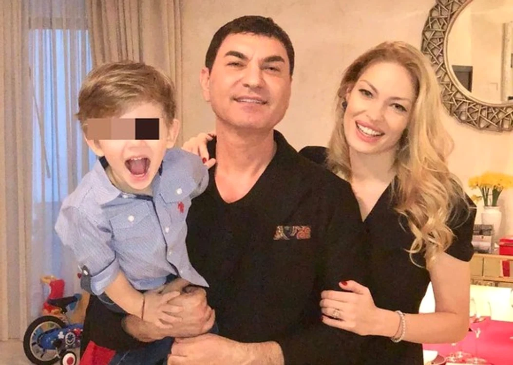 
    Valentina Pelinel și Cristi BorceaFoto Instagram  
