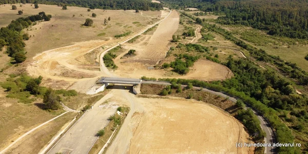 Autostrada cu tuneluri Foto Daniel Guță (16) JPG