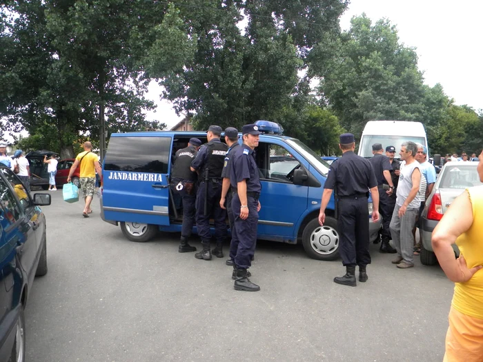 Jandarmii au făcut razii în weekend, în Obor. FOTO Adevărul Ploieşti