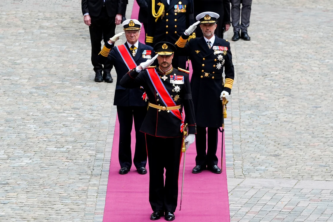 Alianța Scandinavă Regele Carl Gustaf al Suediei, Regele Haakon al Norvegiei și Regele Frederik al Danemarcei la funeraliile Regelui Harald profimedia 1132787417 jpg