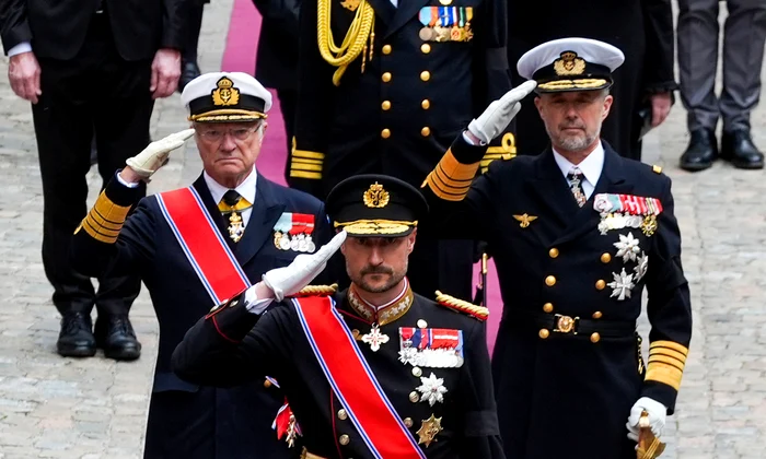 Alianța Scandinavă Regele Carl Gustaf al Suediei, Regele Haakon al Norvegiei și Regele Frederik al Danemarcei la funeraliile Regelui Harald profimedia 1132787417 jpg