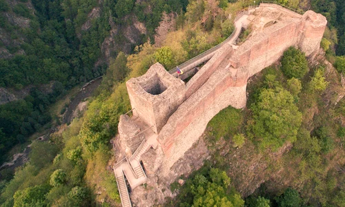 cetatea poienari arges romania 21021442311 o jpeg