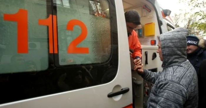 Chat de asistenţă medicală online lansat de Societatea de Salvare şi de Serviciul de Ambulanţă Bucureşti Ilfov FOTO Adevărul