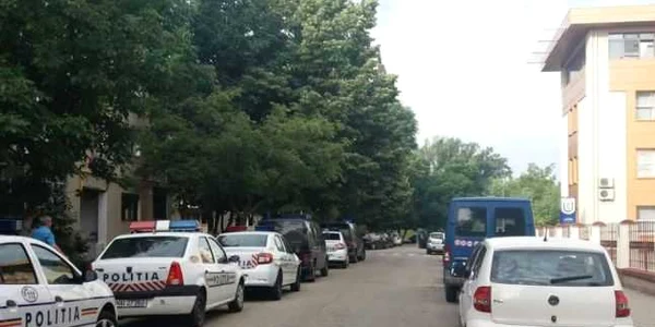 perchezitii