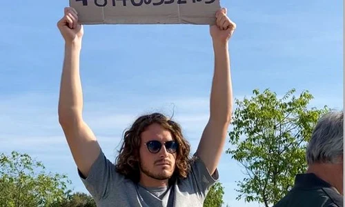 tsitsipas mesaj kyrgios jpeg