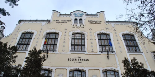 Liceul Bolyai Farkas din Târgu Mureș FOTO Wikipedia