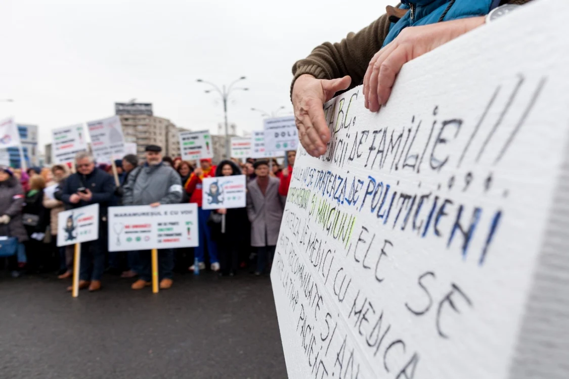 Medicii de familie au protestat în faţa Guvernului. Foto: Inquam Photos