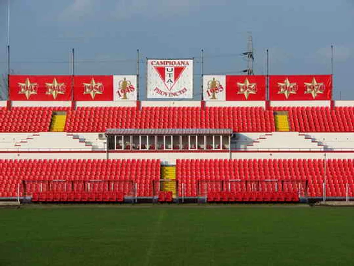 Stadionul "UTA" (FOTO: sportpedia.mysport.ro)